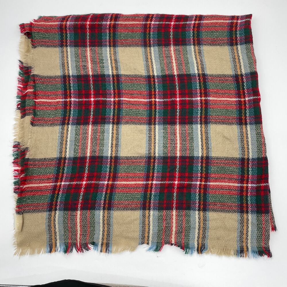 MODCLOTH Oversized Plaid Scarf Wrap